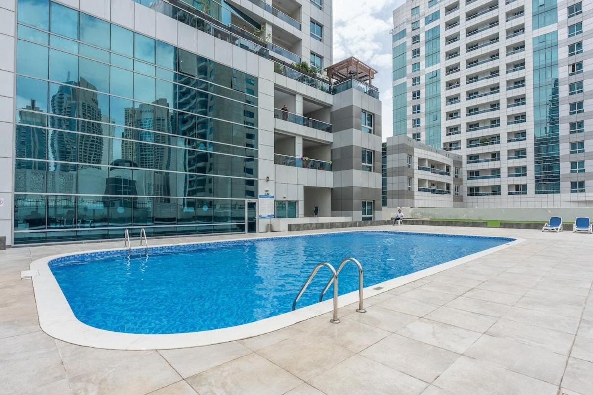 Sleeps 4 In 1 Bed Gorgeous Flat In Marina Diamond 4 * Dubai